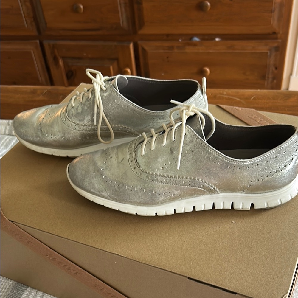 Cole Haan Zerogrande Silver Oxford lifestyle shoe with Athletic Sole